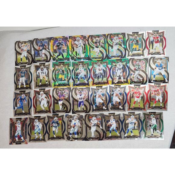 NFL Trading Cards Lot Of 150 Cards Optic, Select, Panini, Totally Certified VG+ - Picture 2 of 7